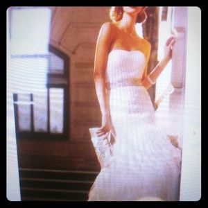 Vera Wang. Wedding Dress